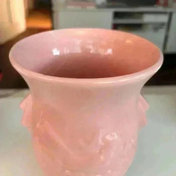 Vintage Pink McCoy  Pottery Vase with Bird and Flower - Picture 8 of 10